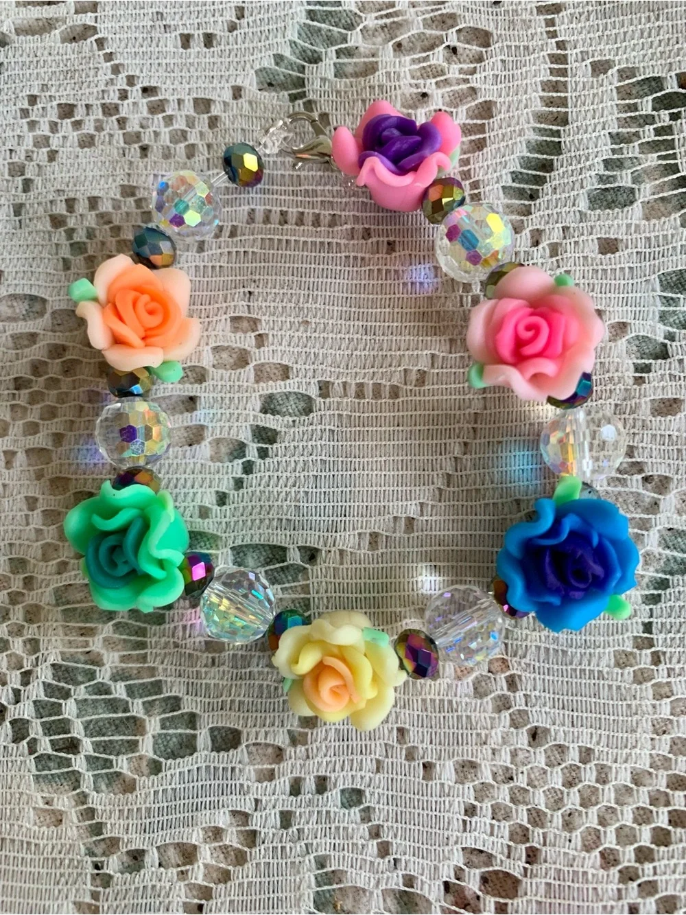 Flowery Bracelet Prism-Like Eye-Dazzling 96 Facet Beads Adds To Your Charisma!